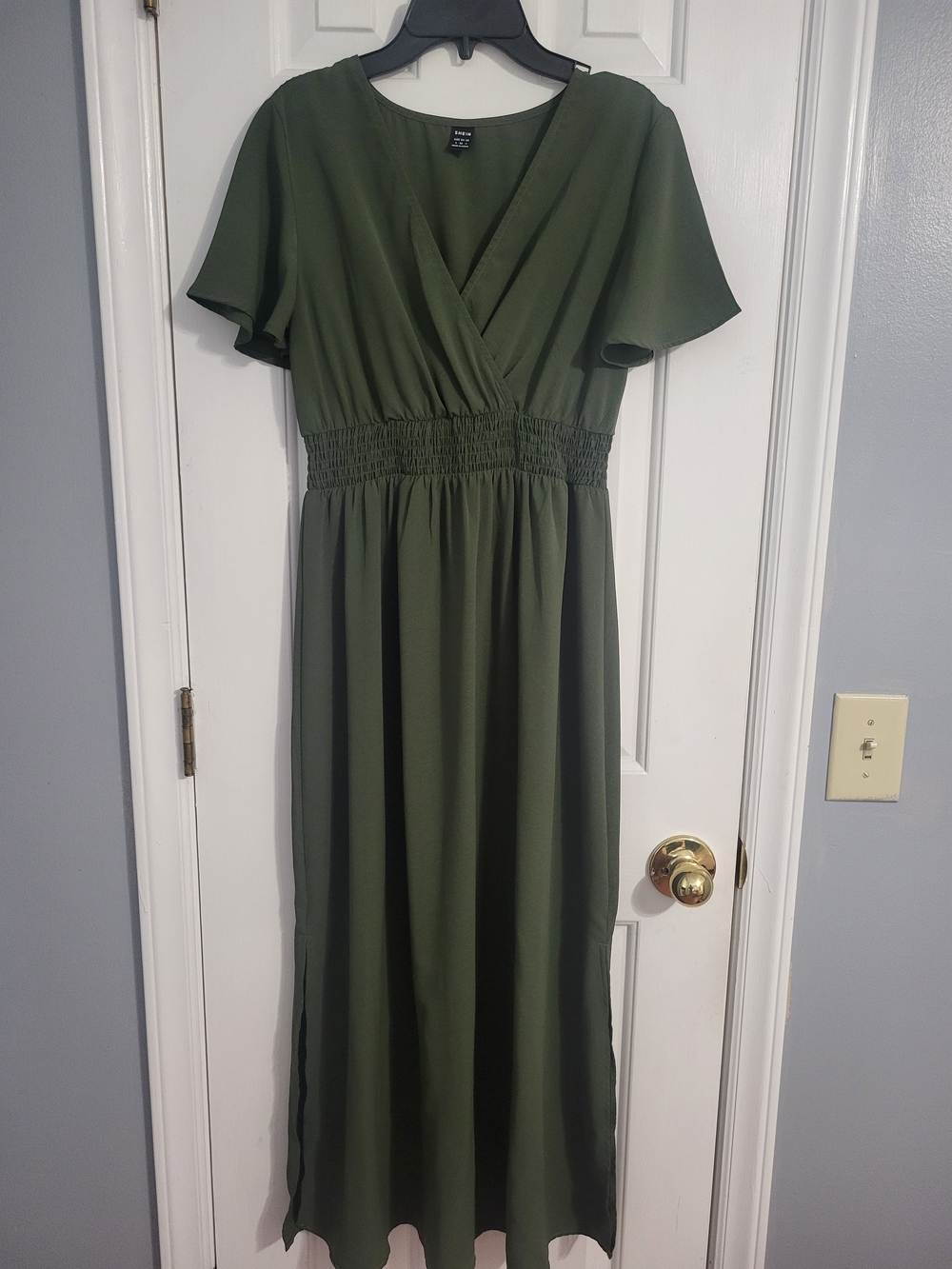 SHEIN Olive Green Maxi Dress with Shirred Waist